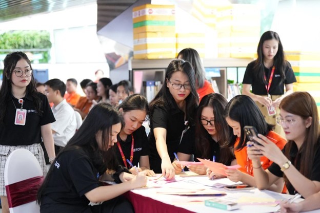 Cán bộ nhân viên ROX Group chung tay hiến máu, lan tỏa giá trị sống đẹp ảnh 8