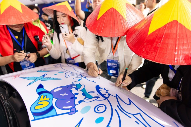 Cuộc thi “Kiến tạo Việt Nam xanh” bước vào vòng sơ khảo, sẽ có kết quả đầu tháng 10 ảnh 1