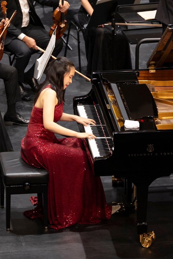 Pianist Suah Ye tái hiện hiệu ứng “chuông ngân” đặc trưng của Rachmaninov ảnh 1