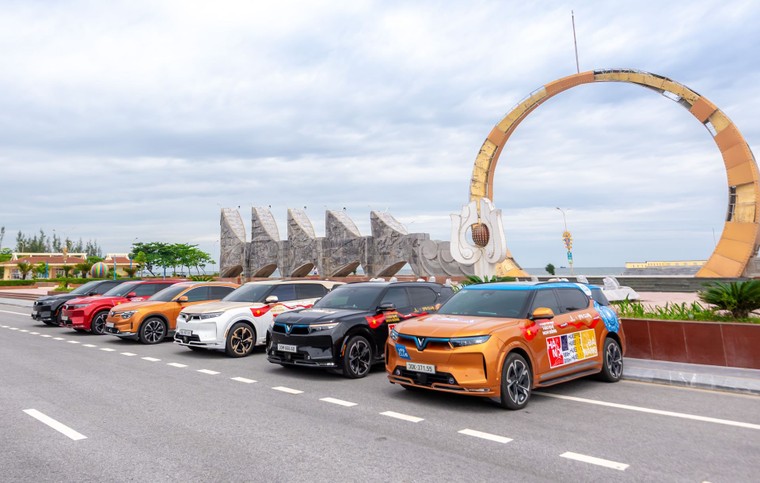 Doanh nhân chủ sở hữu VinFast VF 9: Vừa sang cho công việc, vừa rộng rãi tiện nghi cho gia đình ảnh 1