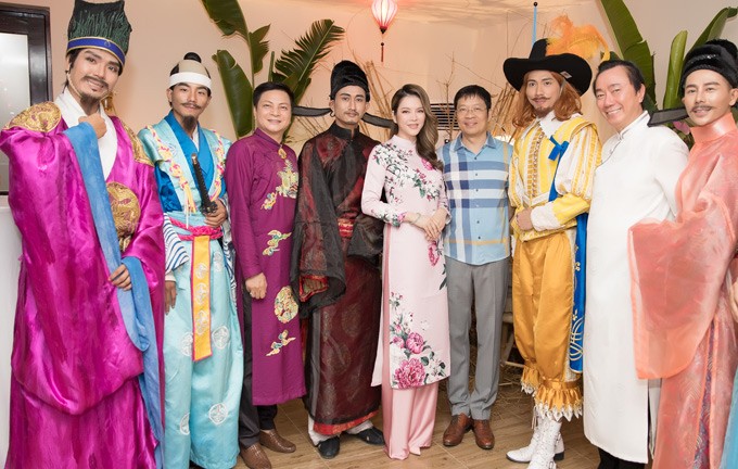 Lý Nhã Kỳ trẻ trung, thanh lịch ở Hội An ảnh 6