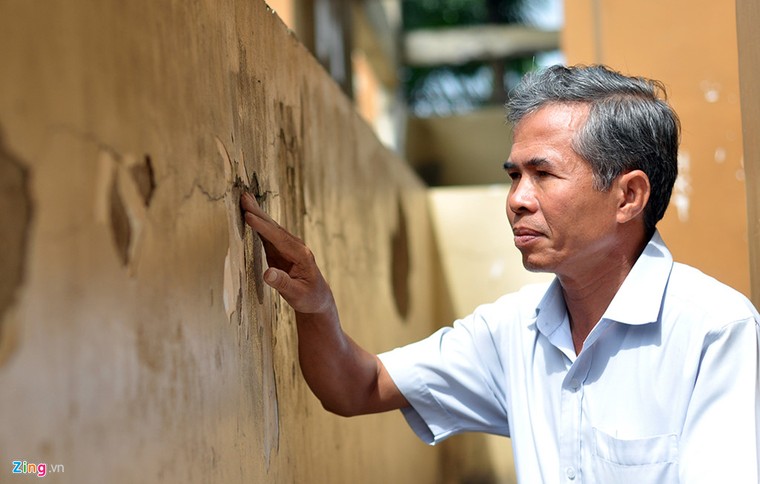 Vừa dạy học vừa run trong trường cấp 2 sắp sập ảnh 8