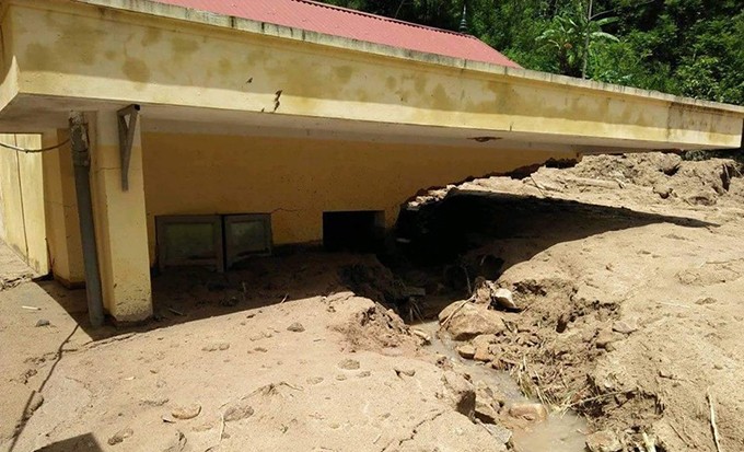 Nhiều trường học Thanh Hóa vẫn ngập sâu trong đất trước ngày khai giảng ảnh 12