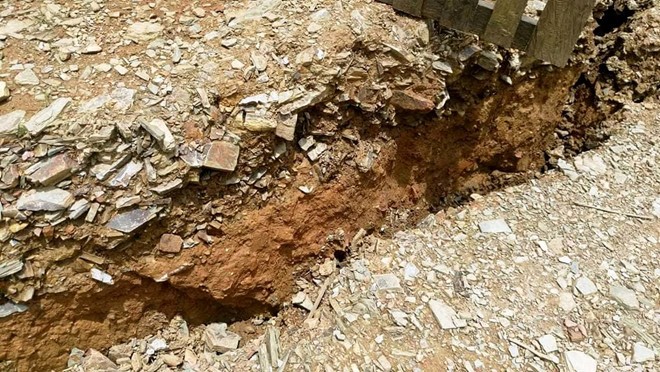 Sạt lở nghiêm trọng sau mưa lũ tại các huyện vùng biên Nghệ An ảnh 2