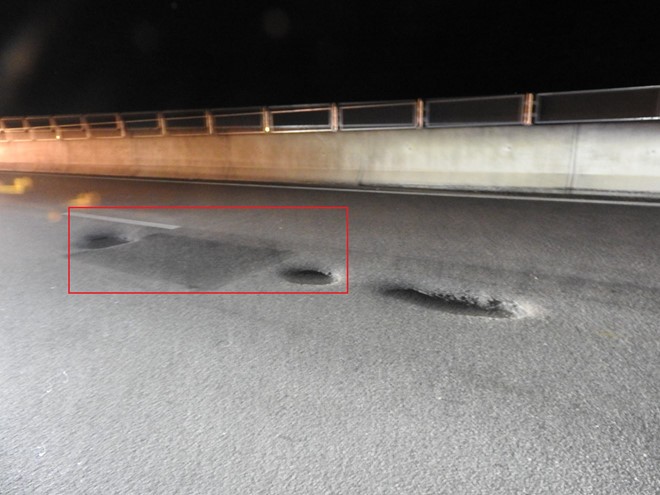 Cao tốc 34 ngàn tỷ Đà Nẵng – Quảng Ngãi chi chít ‘ổ gà, ổ trâu’ ảnh 3