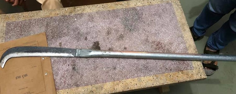 Triệu tập tài xế xe đầu kéo dọa chém, ép đồng nghiệp quỳ giữa đường ảnh 2