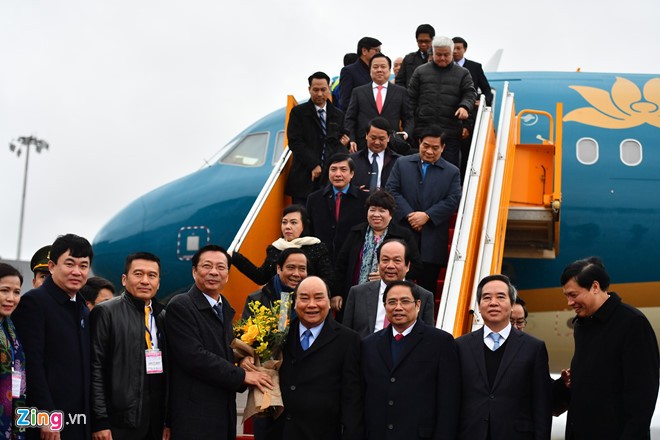 Máy bay chở Thủ tướng đáp sân bay quốc tế Vân Đồn ảnh 6