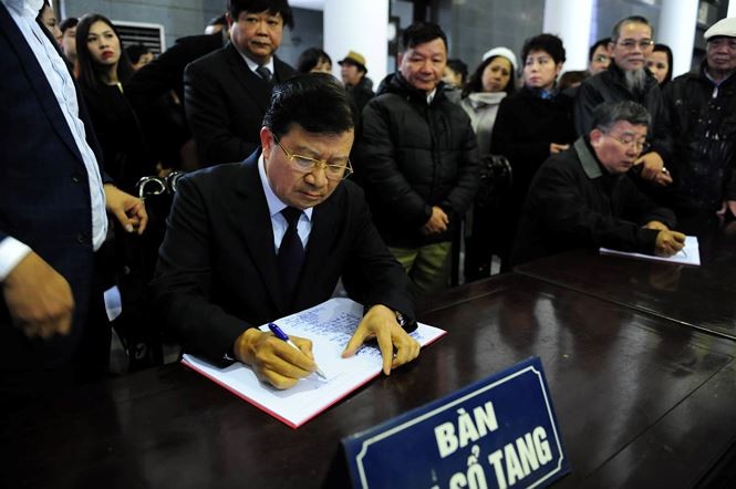 Gia đình, bạn bè tiễn biệt Nguyễn Trọng Tạo về với 'Khúc hát sông quê' ảnh 2