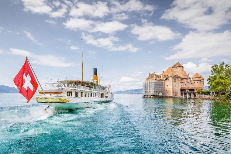 Campuchia hoang sơ, Dubai diễm lệ hút du khách Việt dịp Tết ảnh 11