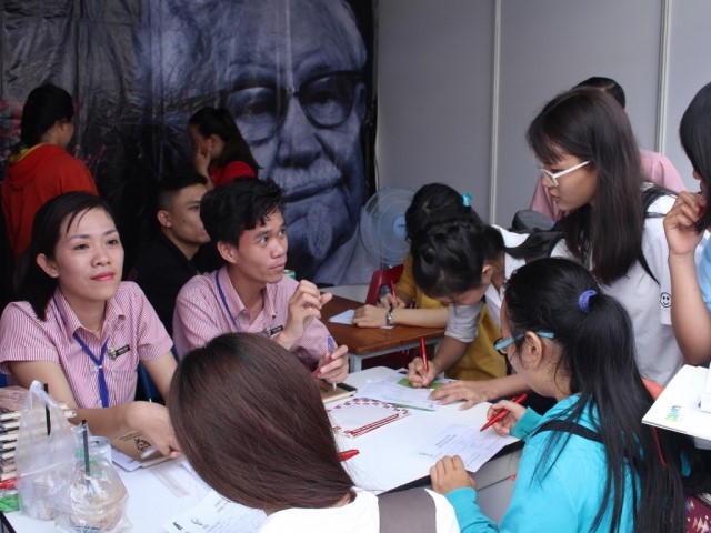 Trả lương 1 triệu/ngày vẫn đỏ mắt tìm người làm dịp Tết ảnh 2