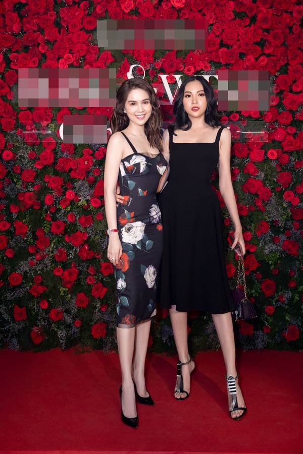 Sau sự cố quên cắt tag váy, Ngọc Trinh đẹp ngời ngời trong chiếc váy bó sát 3 vòng ảnh 9