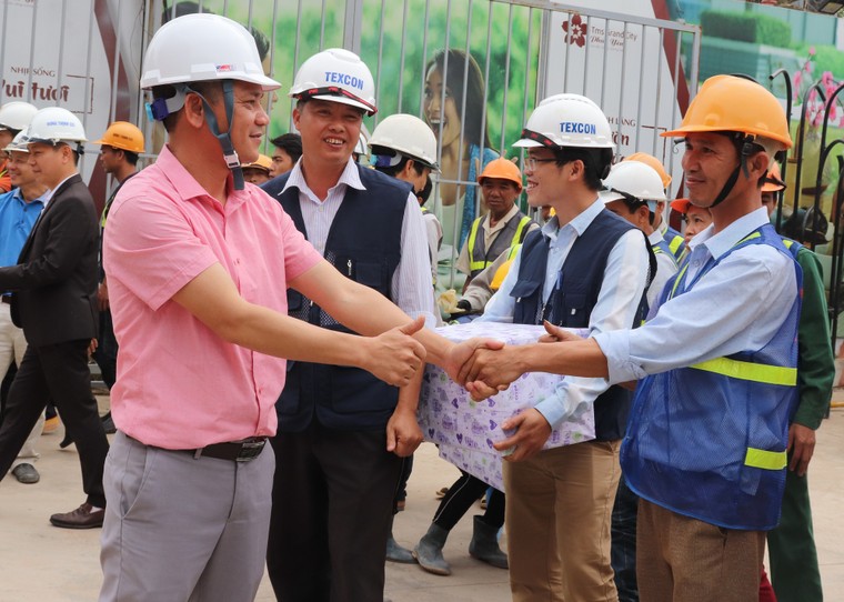 Nỗ lực cán đích bàn giao nhà giai đoạn 1 TMS Grand City Phuc Yen ảnh 5