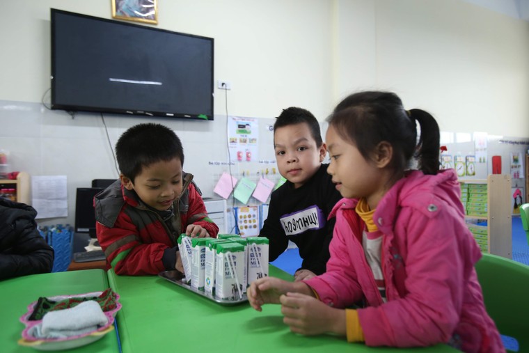 Nhiều tín hiệu tích cực sau 2 tháng triển khai Chương trình Sữa học đường Hà Nội ảnh 2