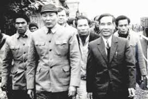 Đồng Sĩ Nguyên là một trong hai vị tướng Quân đội Nhân dân Việt Nam được phong quân hàm vượt cấp từ...