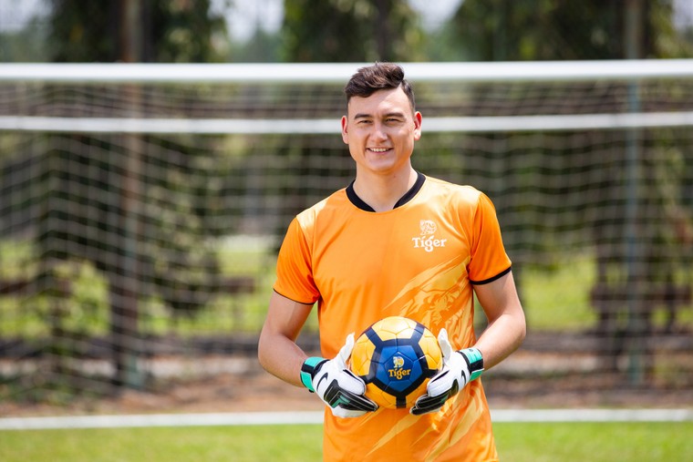 5 siêu sao bóng đá thế giới sắp đến Việt Nam! ảnh 1