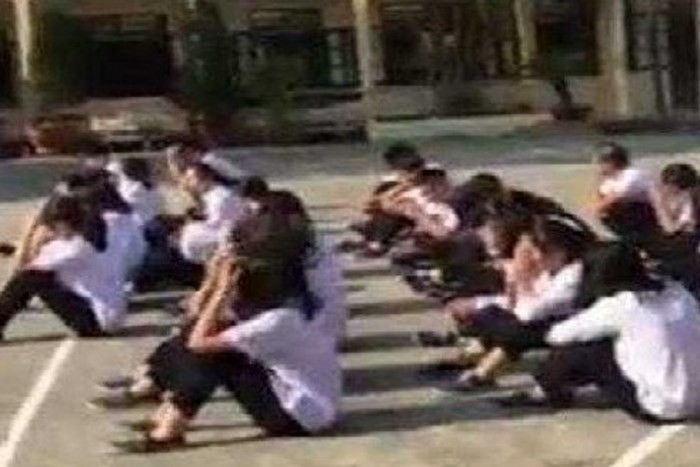 Nhìn lại những hình phạt học trò khiến dư luận bàng hoàng, phẫn nộ ảnh 3