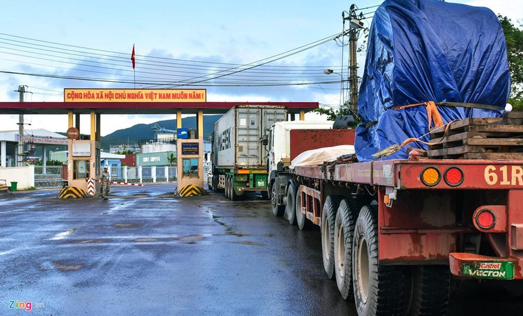 Cận cảnh cảng Quy Nhơn bị bán cổ phần với giá 'rẻ như cho' ảnh 3