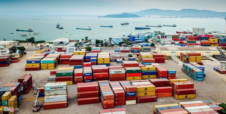 Cận cảnh cảng Quy Nhơn bị bán cổ phần với giá 'rẻ như cho' ảnh 6