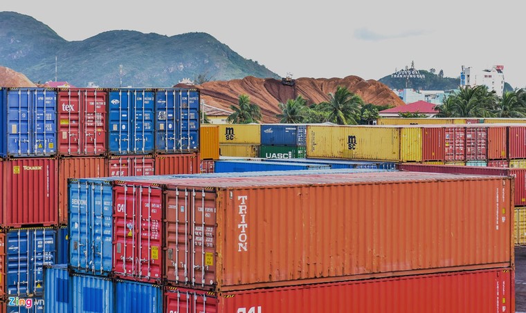 Cận cảnh cảng Quy Nhơn bị bán cổ phần với giá 'rẻ như cho' ảnh 9