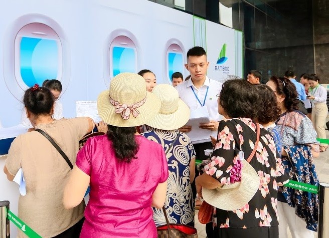 Sức hút đặc biệt của vé Hạng thương gia với giá trải nghiệm tại Bamboo Airways Tower 265 Cầu Giấy ảnh 5