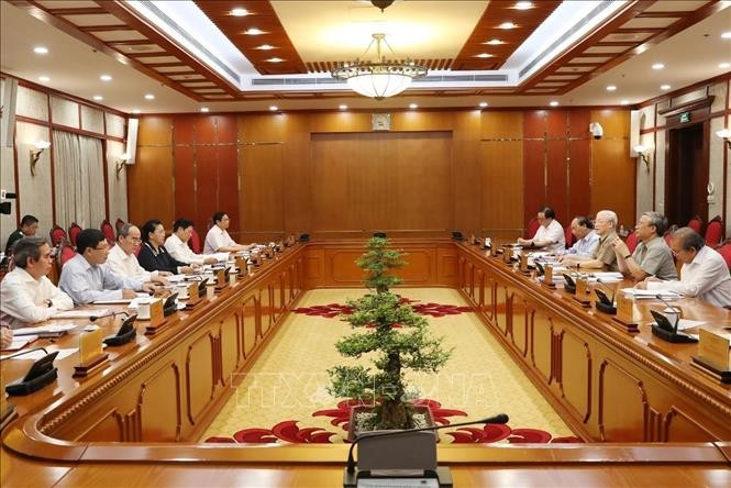 Tổng Bí thư, Chủ tịch nước chủ trì họp Bộ Chính trị phê duyệt quy hoạch Trung ương khóa XIII ảnh 3