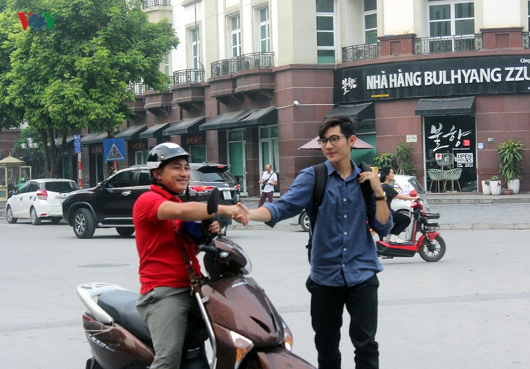 Thi THPT quốc gia: Thí sinh quên thẻ, nhập viện trước buổi thi Ngữ văn ảnh 7