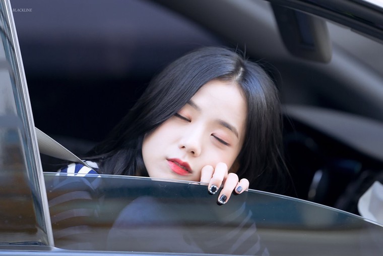 Người bị say tàu, xe không nên làm gì?