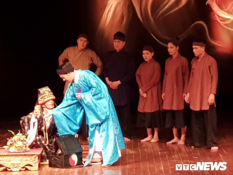 Vở kịch 'Huyền thoại gò Rồng ấp' lấp lánh vẻ đẹp nhân văn ảnh 3