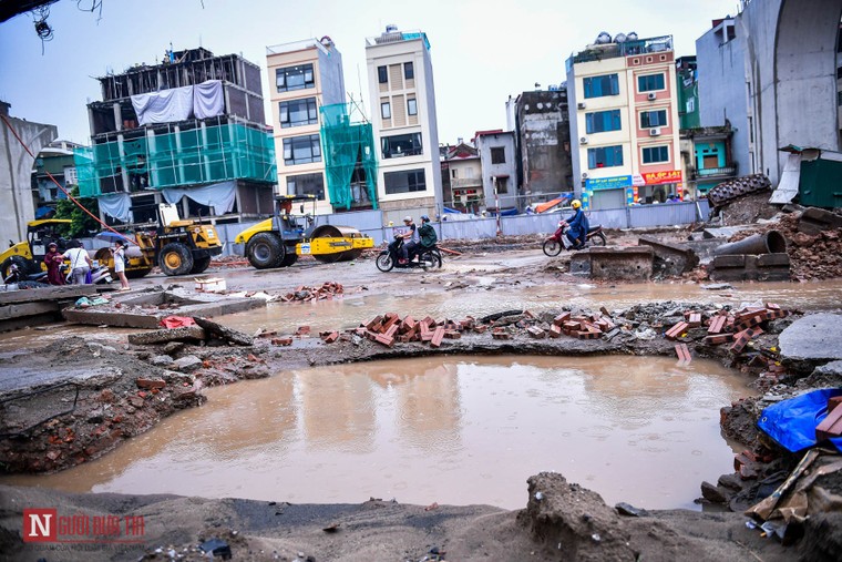 Hàng loạt bẫy 'tử thần' bủa vây đại công trường Vành đai 2 ảnh 3