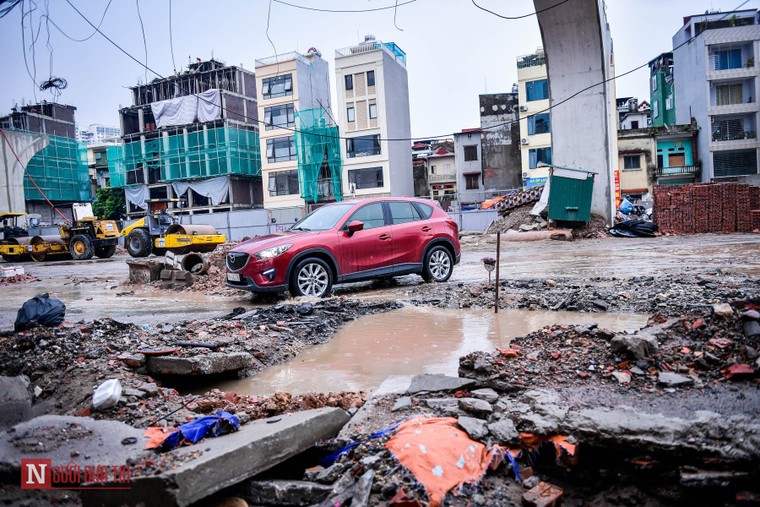 Hàng loạt bẫy 'tử thần' bủa vây đại công trường Vành đai 2 ảnh 5