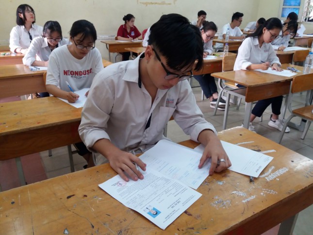 Xã hội thay đổi, giáo dục cũng phải đổi thay ảnh 2