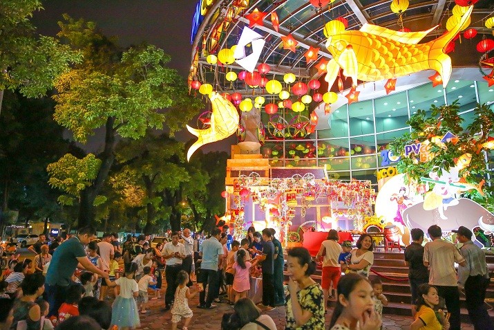 Không gian Trung thu độc đáo giữa lòng Hà Nội ảnh 6