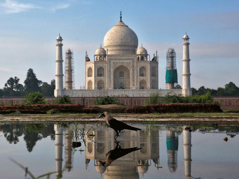 Việt Nam lọt top 20 nền kinh tế tốt nhất để đầu tư năm nay ảnh 5