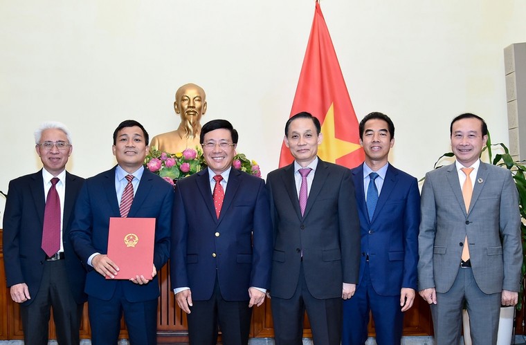 Công bố quyết định nhân sự của Thủ tướng Chính phủ ảnh 1