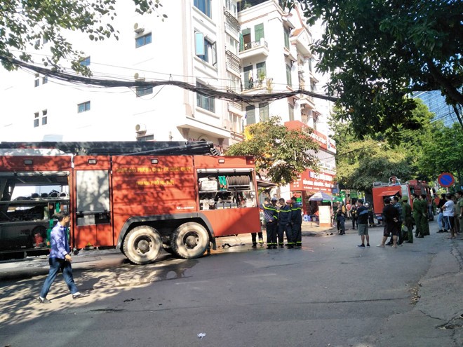 Hiện trường vụ cháy chung cư mini 8 tầng ở Hà Nội ảnh 2