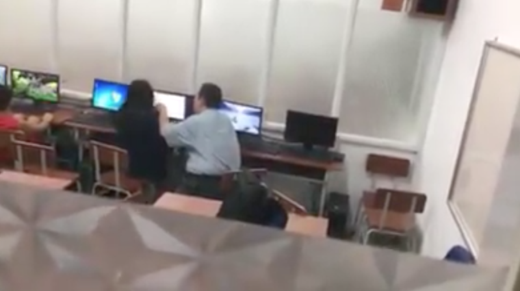 Thầy giáo sờ đùi, vuốt tóc học sinh lớp 7 trong giờ Tin học bị đình chỉ ảnh 1