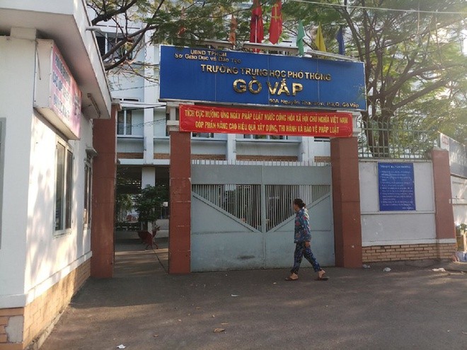 Đưa đề thi lên Facebook, thầy giáo bị cắt 20 triệu thu nhập tăng thêm ảnh 1