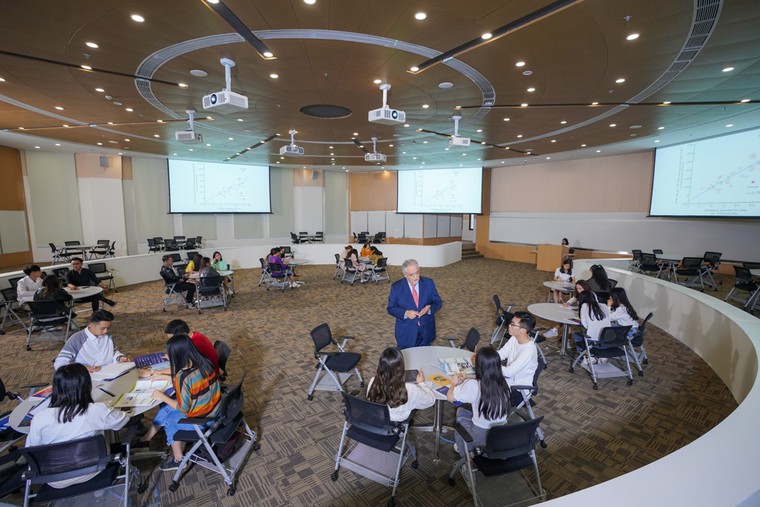 Đại học VinUni chính thức khánh thành ảnh 8