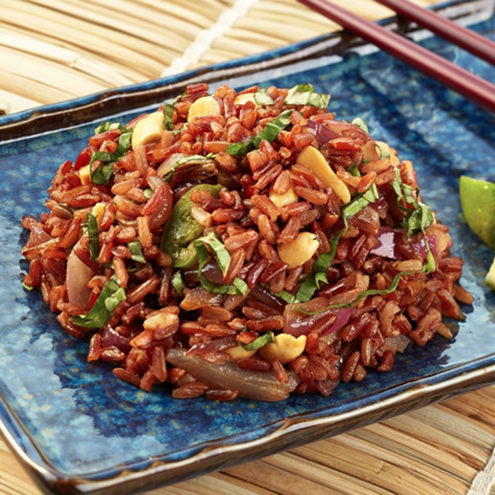 Loại gia vị nào không thể thiếu trong cơm huyết rồng?