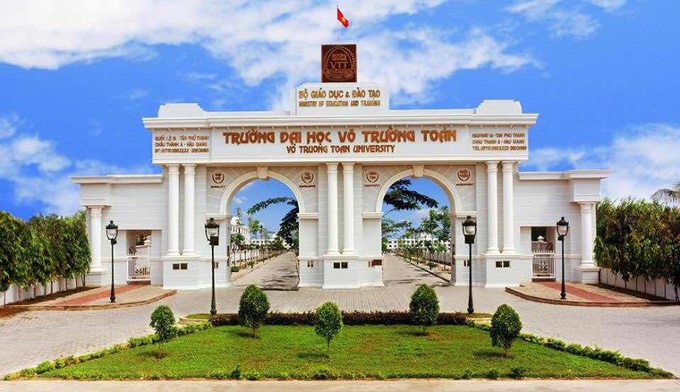 Tên của ông được đặt cho một trường đại học ở tỉnh nào nước ta ngày nay?