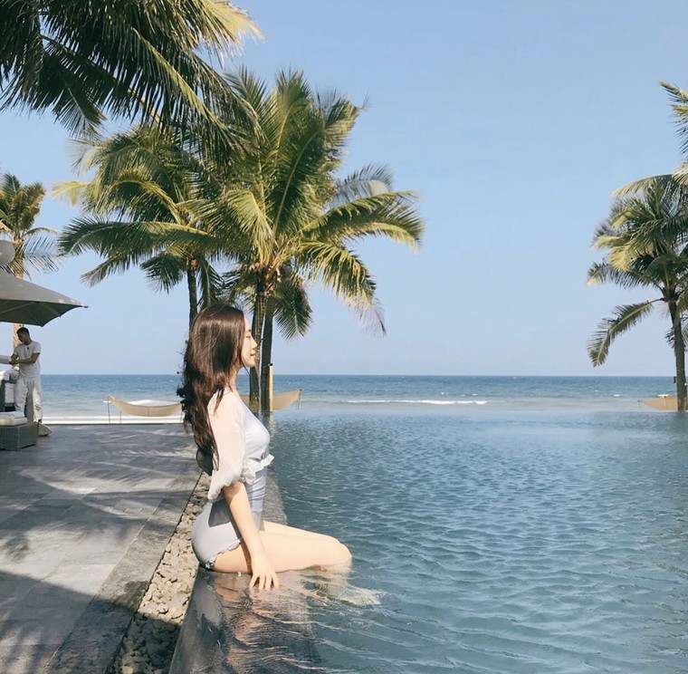 Ngất ngây với view đẹp quên lối về tại những bể bơi vô cực quyến rũ bậc nhất Việt Nam ảnh 11