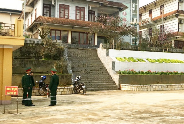 Nhiều tỉnh thành trên cả nước tạm ngưng đón khách du lịch vì dịch Covid-19 ảnh 1