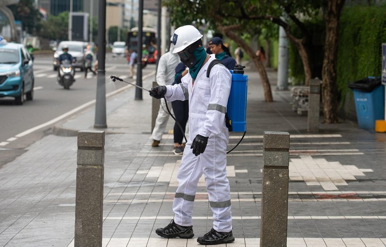 Indonesia sẽ tử hình những kẻ biển thủ công quỹ chống dịch COVID-19 ảnh 1