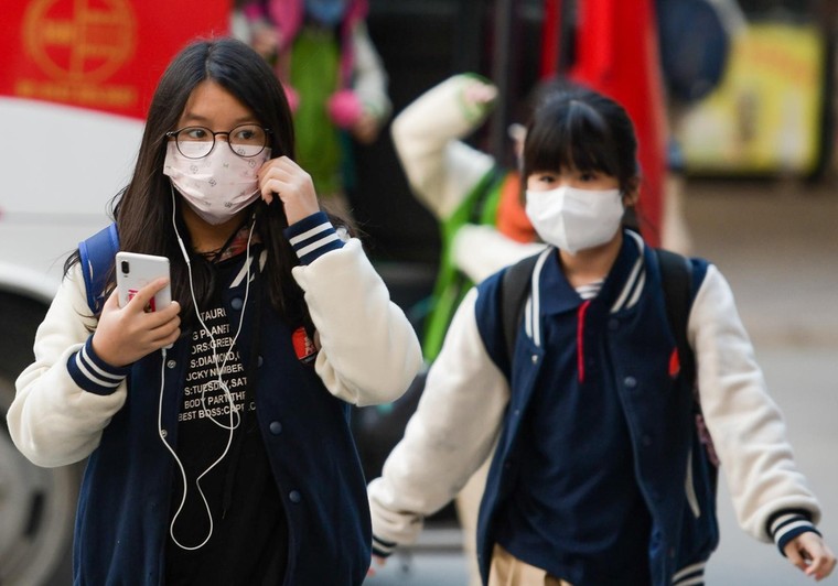 Nhiều tỉnh thành cho học sinh đi học trở lại vào ngày 23/4 ảnh 1