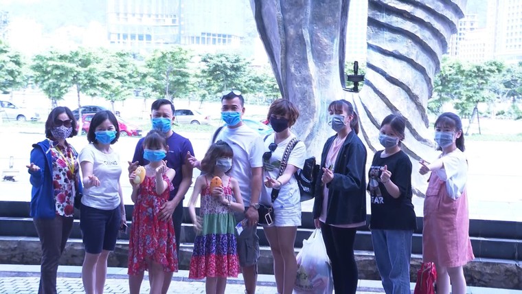 Miễn phí vé tham quan vịnh Hạ Long – Đi thôi chờ chi! ảnh 1