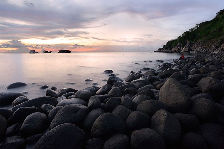 Cụm đảo này gồm mấy đảo?