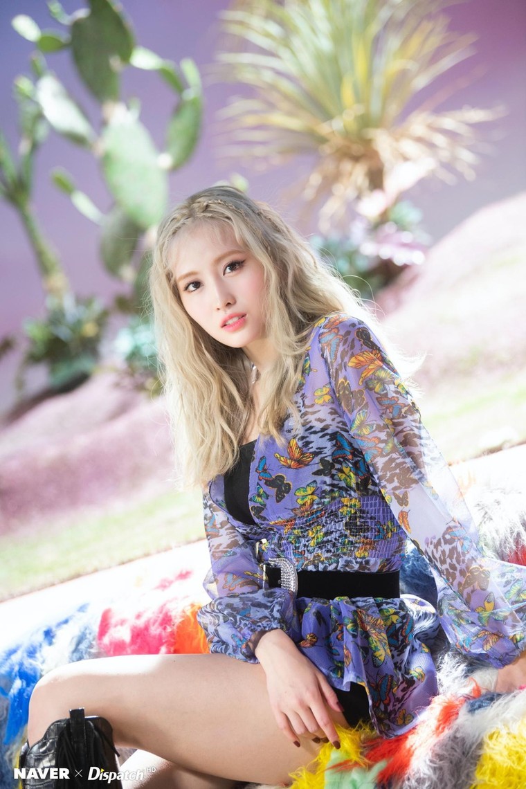 TWICE trở lại với diện mạo mới lạ ảnh 13