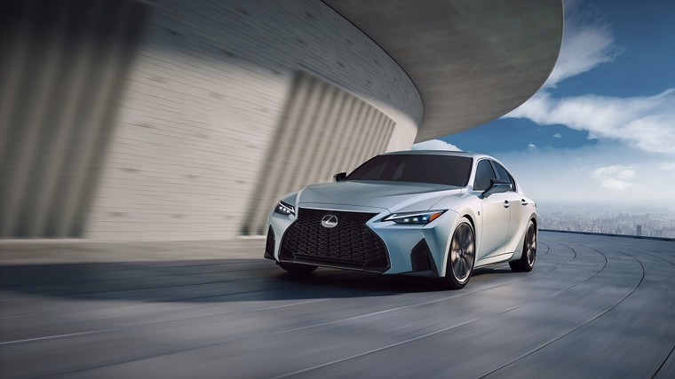 Lexus IS mới chính thức ra mắt trên toàn cầu ảnh 3