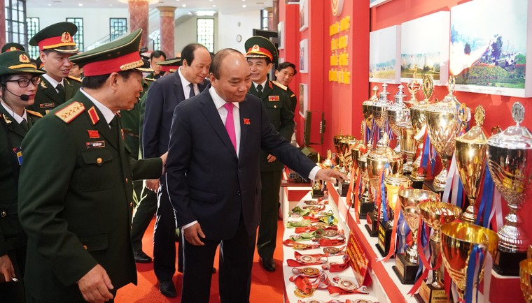 Thủ tướng dự Đại hội Thi đua Quyết thắng toàn quân ảnh 10