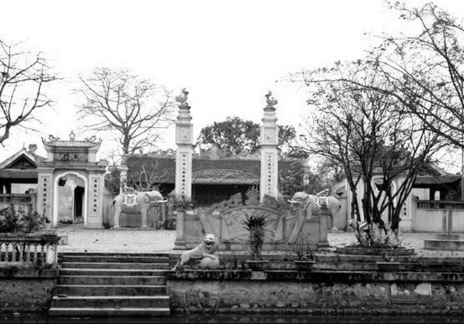 Quê hương Thượng Hiền của ông đã được đổi tên thành...?